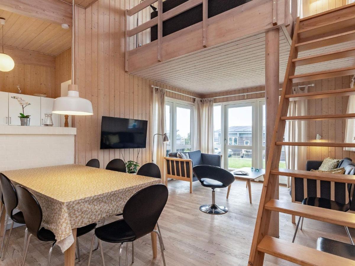 8 Person Holiday Home In Fåborg Buitenkant foto