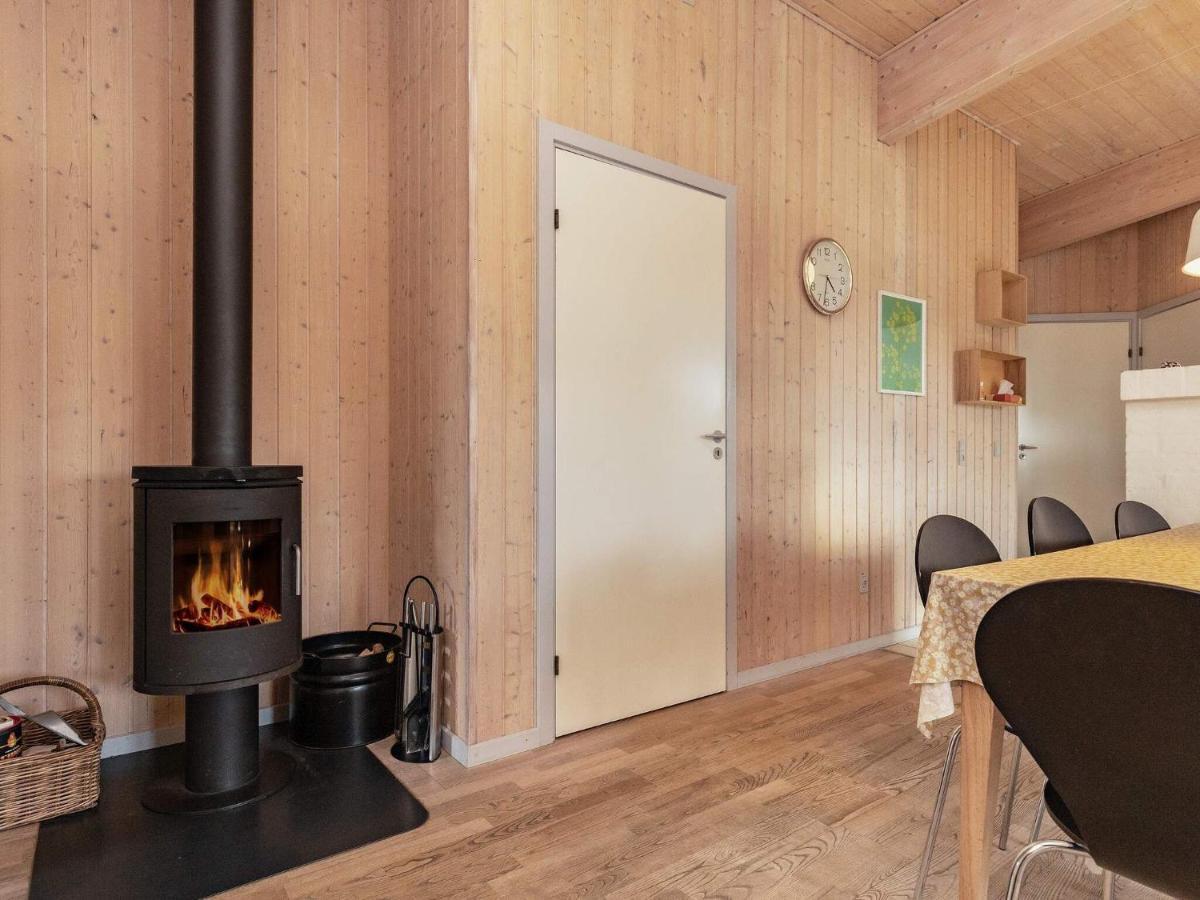 8 Person Holiday Home In Fåborg Buitenkant foto