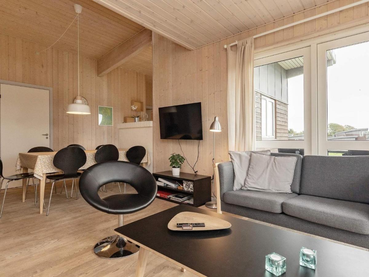 8 Person Holiday Home In Fåborg Buitenkant foto